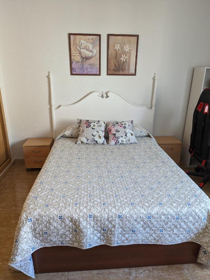 Vivienda Compartida Con Ambiente Familiar Appartement Sesena Buitenkant foto