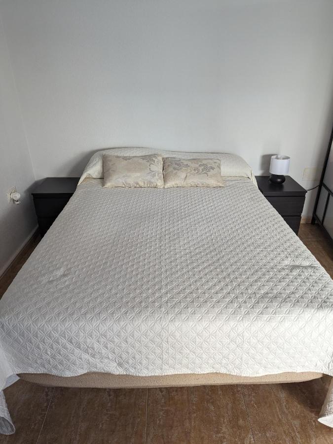 Vivienda Compartida Con Ambiente Familiar Appartement Sesena Buitenkant foto